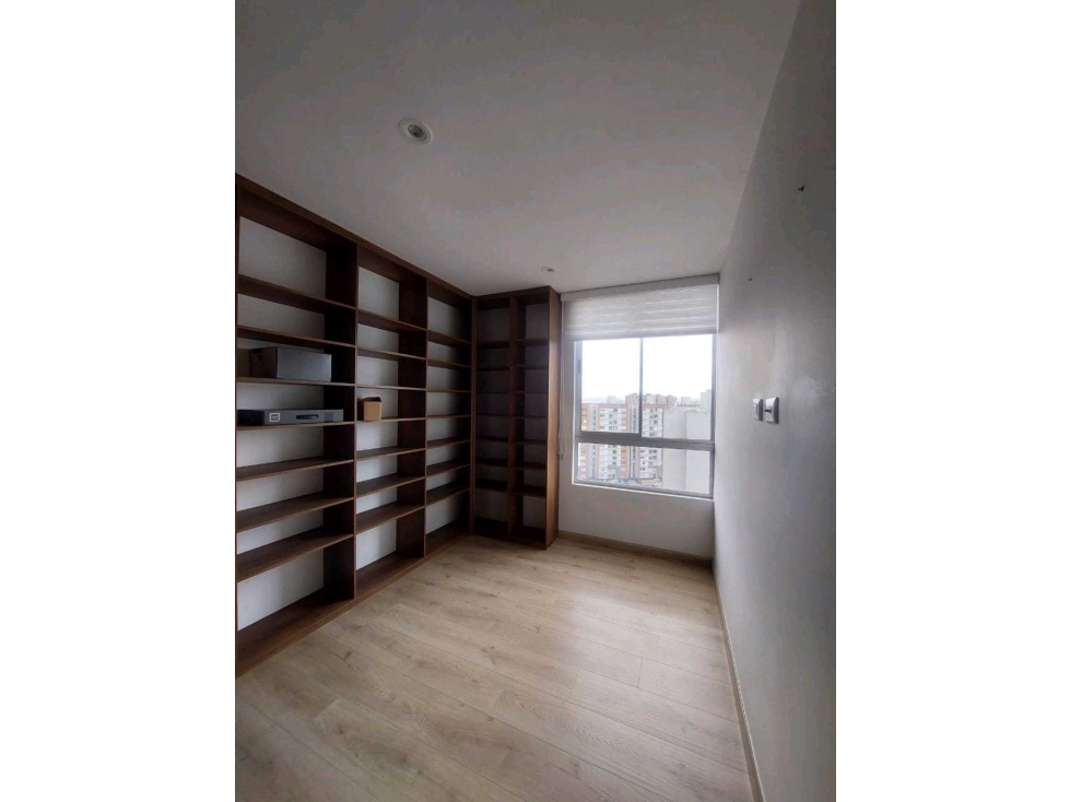 VENTA APARTAMENTO CLUB HOUSE LA FELICIDAD — foto 3