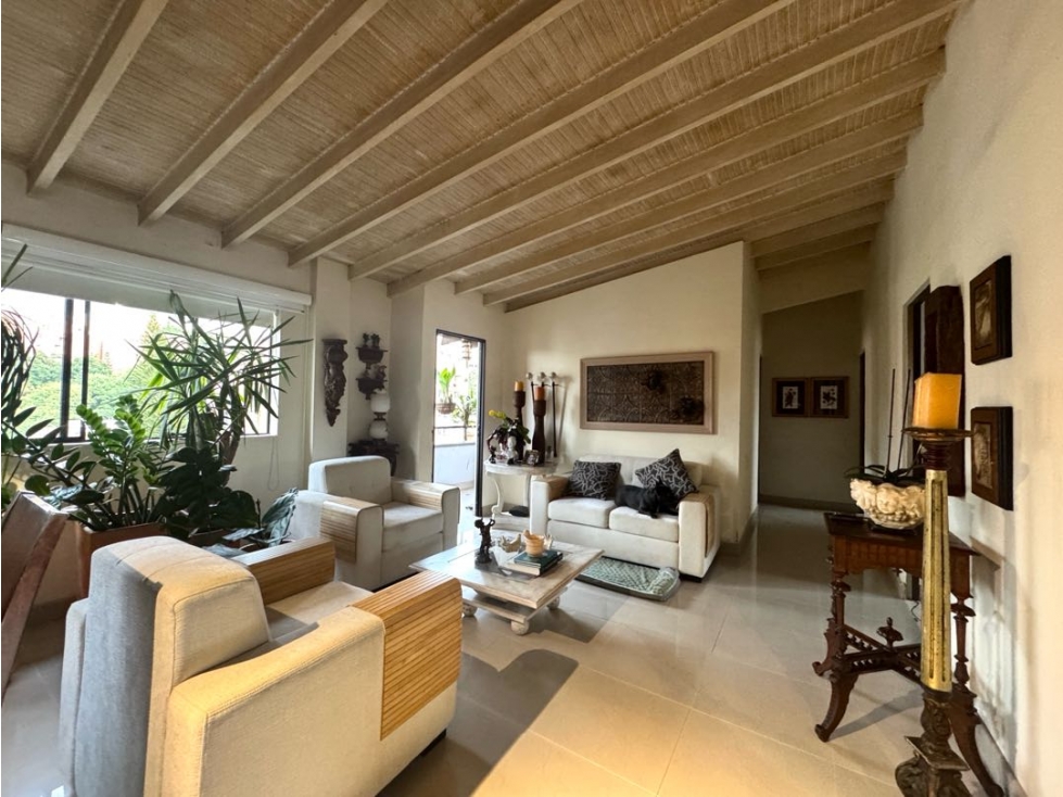 Venta apartamento con balcón. Envigado, La Frontera. — foto 5