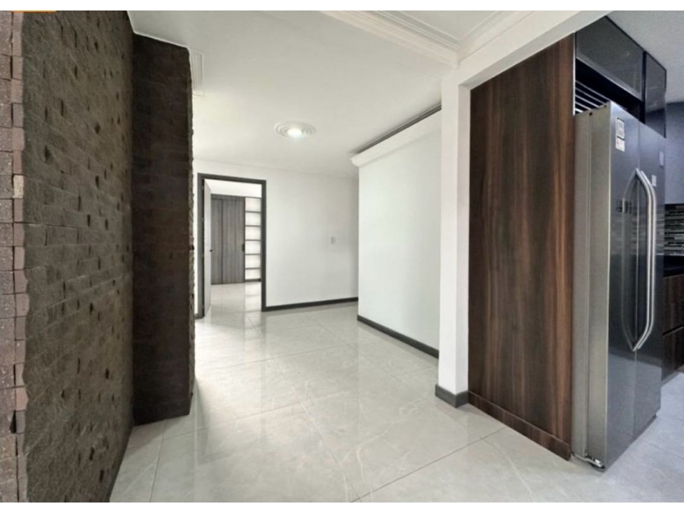 Venta apartamento con balcón. Laureles, Primer parque. — foto 5