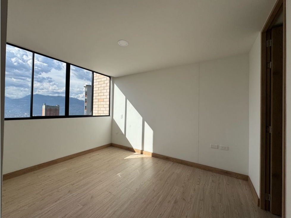 Venta apartamento con balcón, Loma del Indio — foto 6