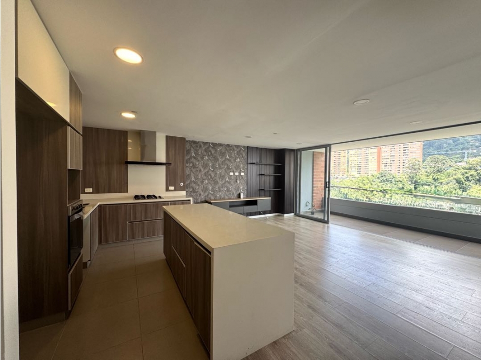 Venta penthouse dúplex, con balcón y terraza. Envigado, Las Brujas. — foto 4