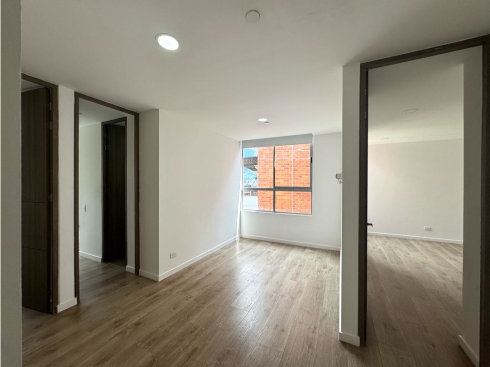 Venta penthouse dúplex, con balcón y terraza. Envigado, Las Brujas. — foto 6