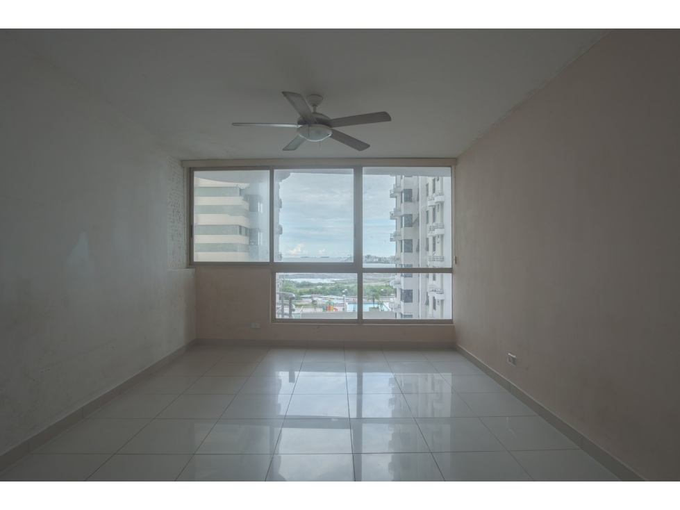 Venta: Apartamento con potencial en San Francisco Bay, Vía Israel