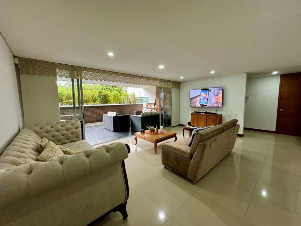 VENTA APARTAMENTO CON TERRAZA LOS GONZÁLEZ — foto 3