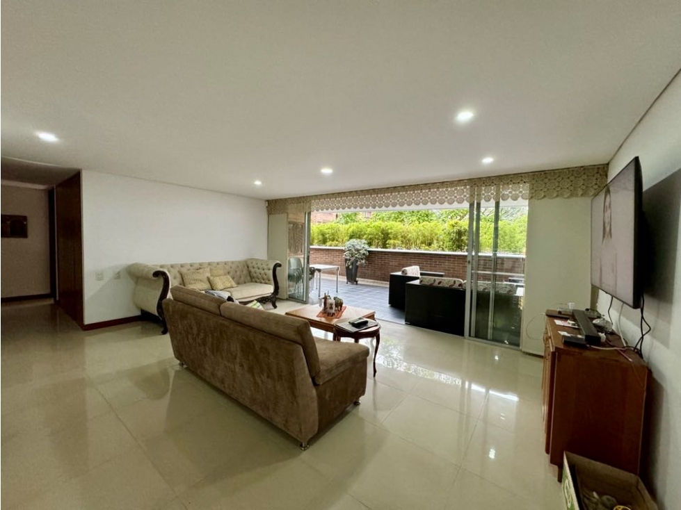 VENTA APARTAMENTO CON TERRAZA LOS GONZÁLEZ — foto 4
