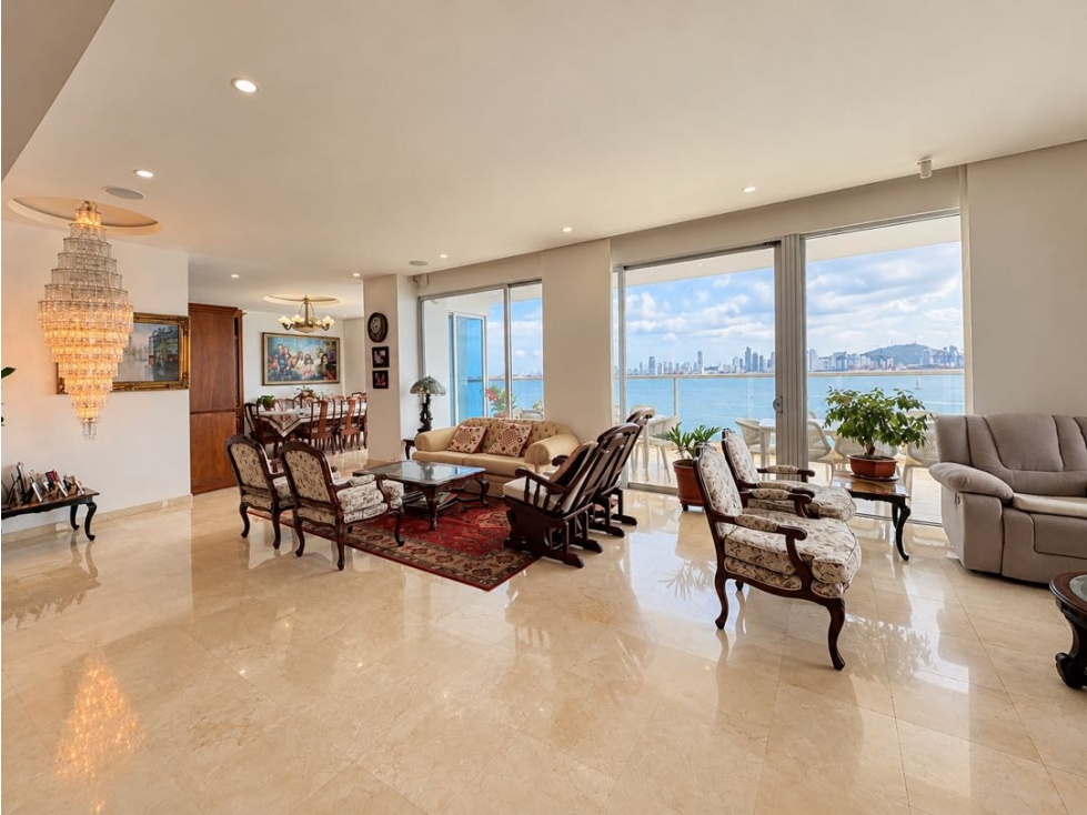 VENTA! Apartamento con vista a la Bahía en Castillogrande! — foto 4