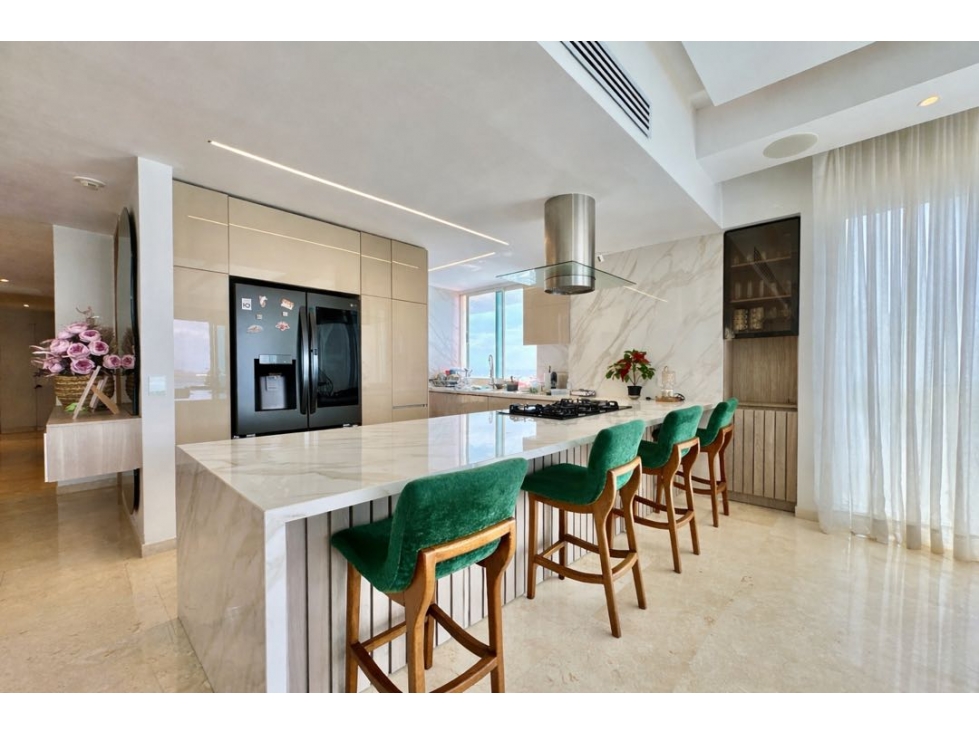 VENTA! Apartamento con vista al mar en Castillogrande! — foto 5