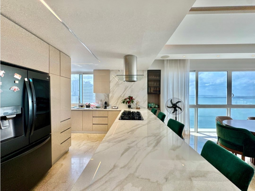 VENTA! Apartamento con vista al mar en Castillogrande! — foto 6