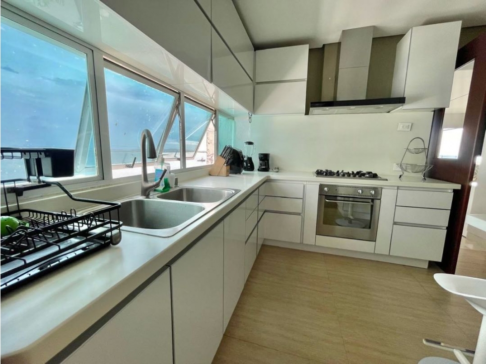 VENTA! Apartamento con vista al Mar en Castillogrande! — foto 4