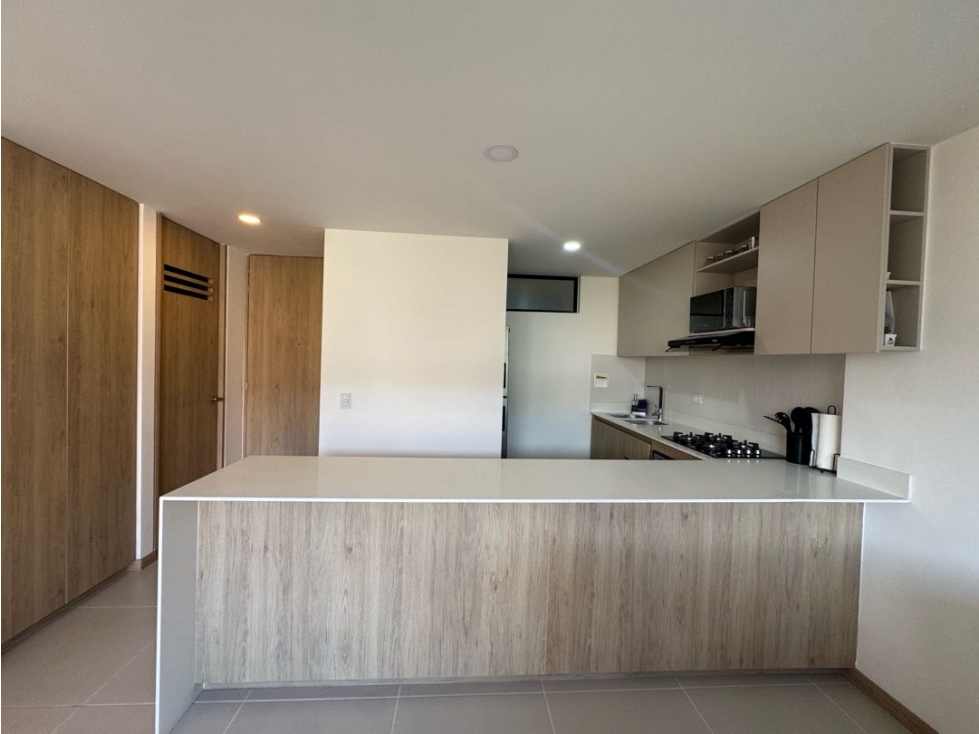 Venta apartamento con vista perfecta en La Loma De Las Brujas — foto 3