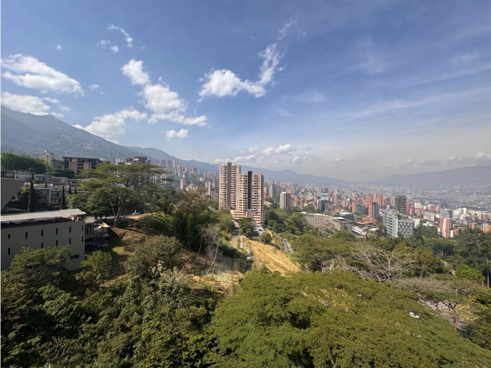 VENTA APARTAMENTO CON VISTA, SECTOR PADRE MARIANITO, EL POBLADO, MDE — foto 4