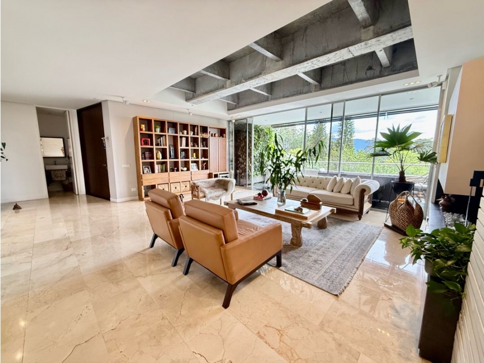 Venta Apartamento con zona verde como una casa. Los Balsos parte alta — foto 2