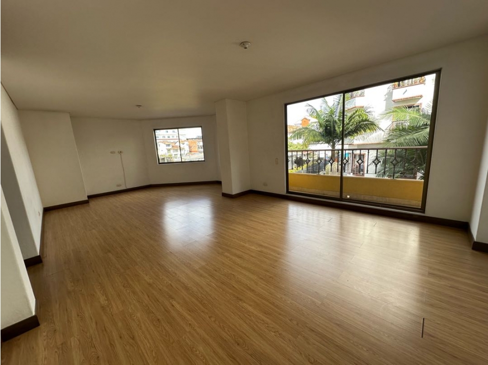 Venta Apartamento de 114 m2 en San Antonio De.Pereira — foto 3