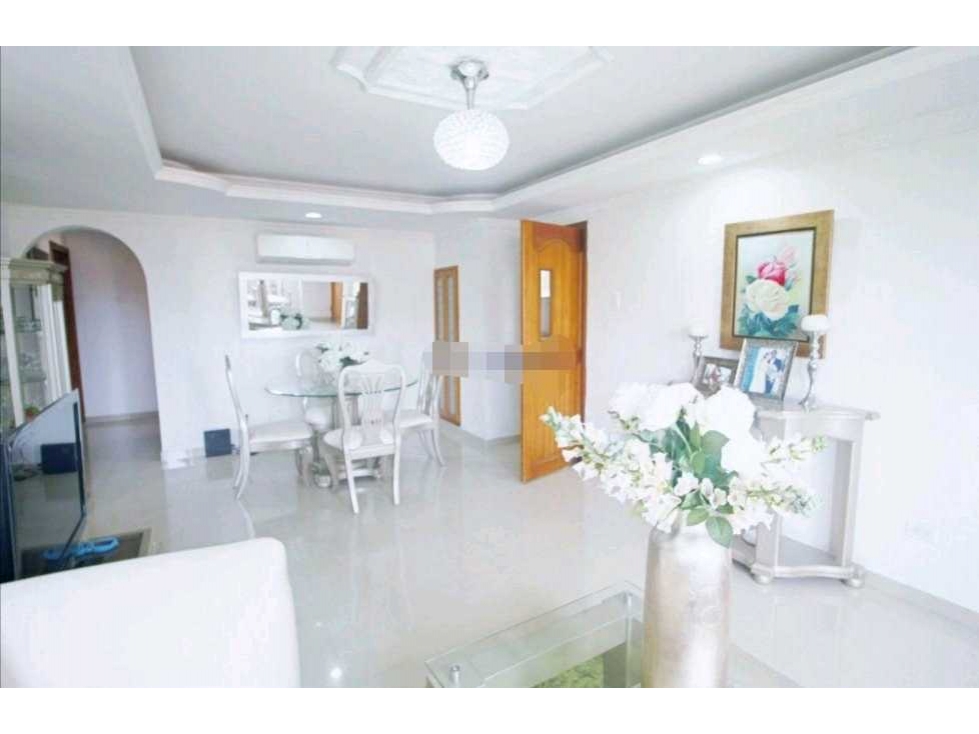 VENTA APARTAMENTO CERCA A LA PLAYA Y EL AEROPUERTO - CRESPO-CARTAGENA