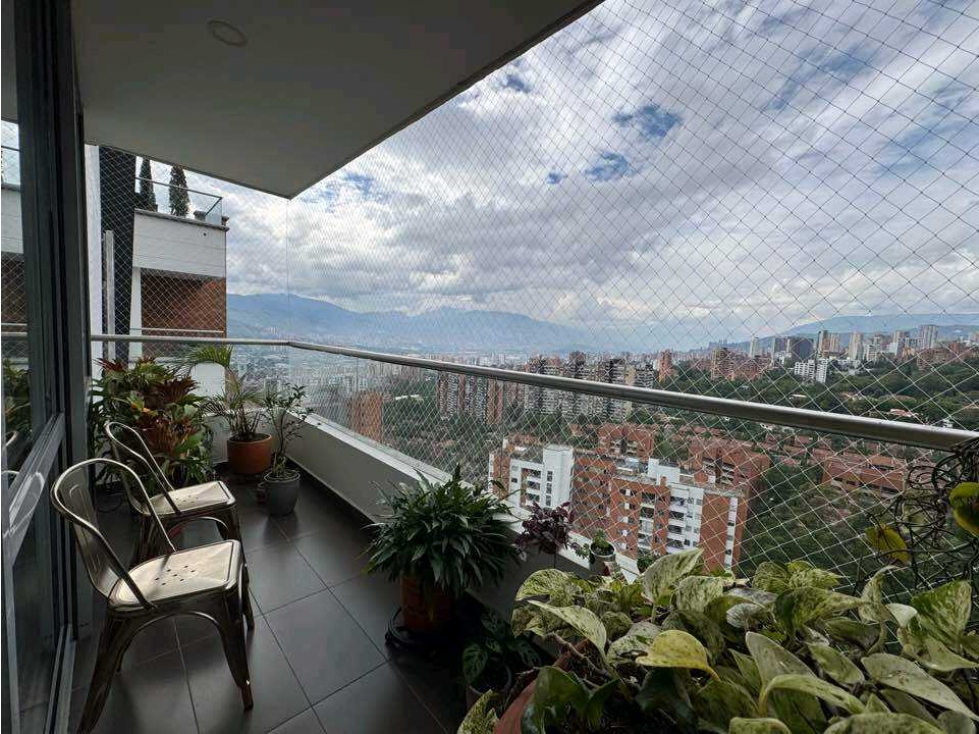 Venta apartamento Dúplex Esmeraldal Envigado