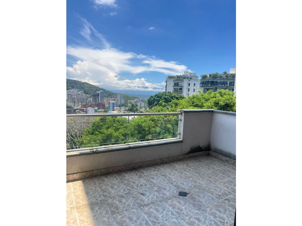 VENTA DE APARTAMENTO DUPLEX B/ ARBOLEDA