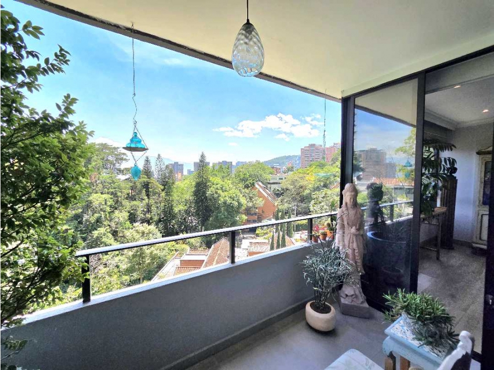 Venta Apartamento DUPLEX cercano a Loma de los Parra El Poblado 240m2 — foto 4
