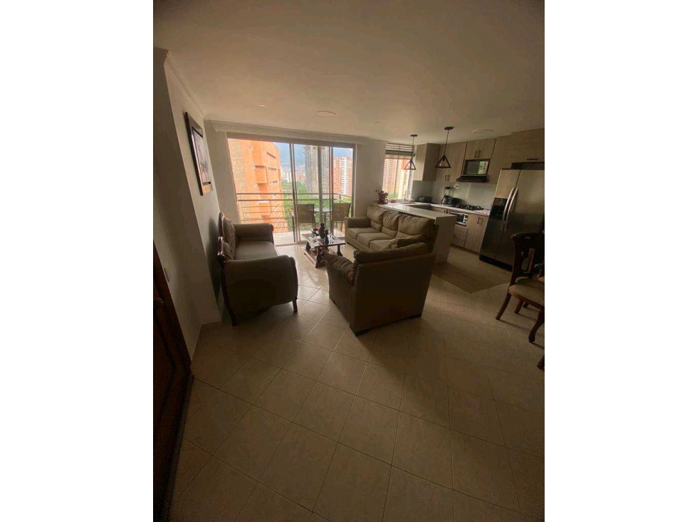 VENTA APARTAMENTO DUPLEX EN LOS COLORES — foto 3