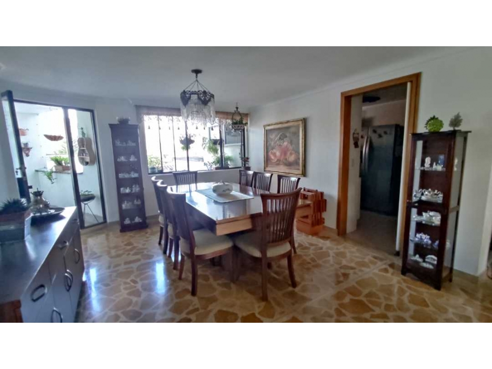 Venta penthouse duplex laureles Sta Teresita — foto 4