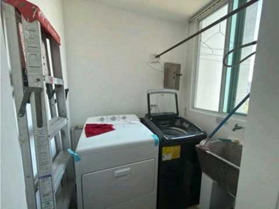 VENTA APARTAMENTO EL CANGREJO PH MARQUIS TOWER — foto 6