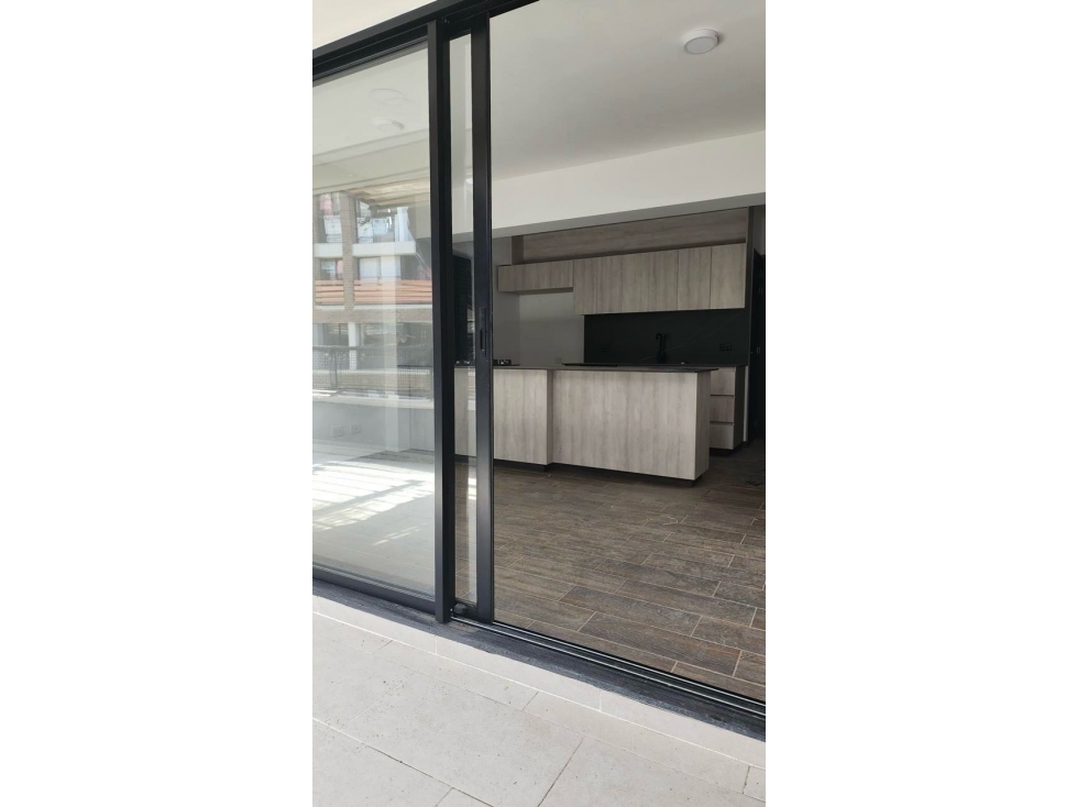Venta apartamento. La Ceja, El Retiro. Oriente. Ud. completa de Club. — foto 2