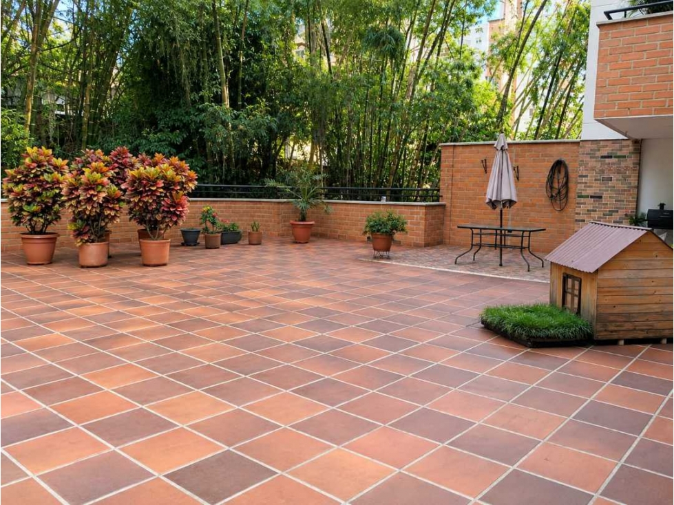 Venta apartamento El Poblado Castropol - gran terraza