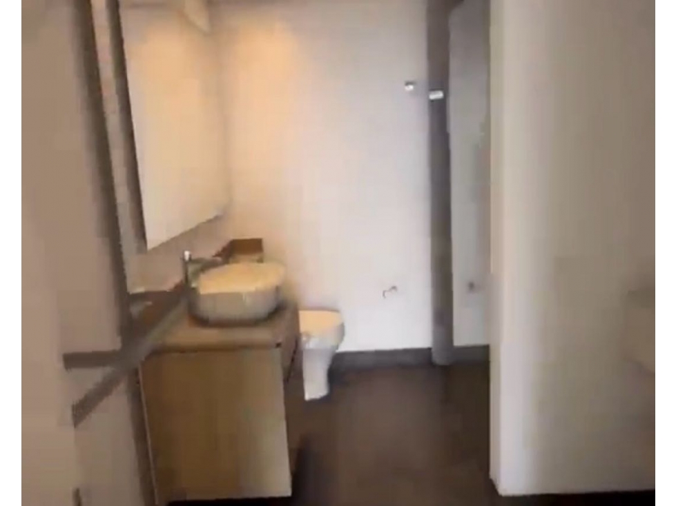 Venta apartamento. El Poblado. El Tesoro. Unidad Completa. — foto 5