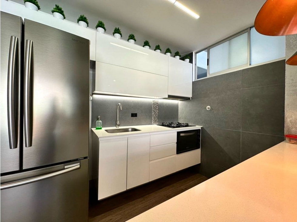 Venta apartamento. El Poblado, Loma del Indio. Unidad completa. — foto 5