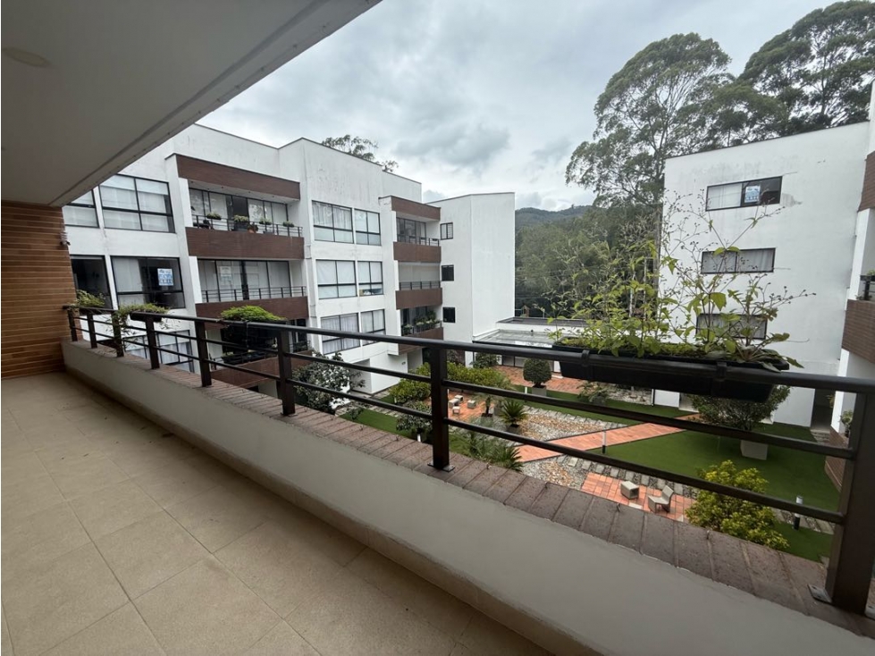 VENTA APARÁTAMENTO EL RETIRO