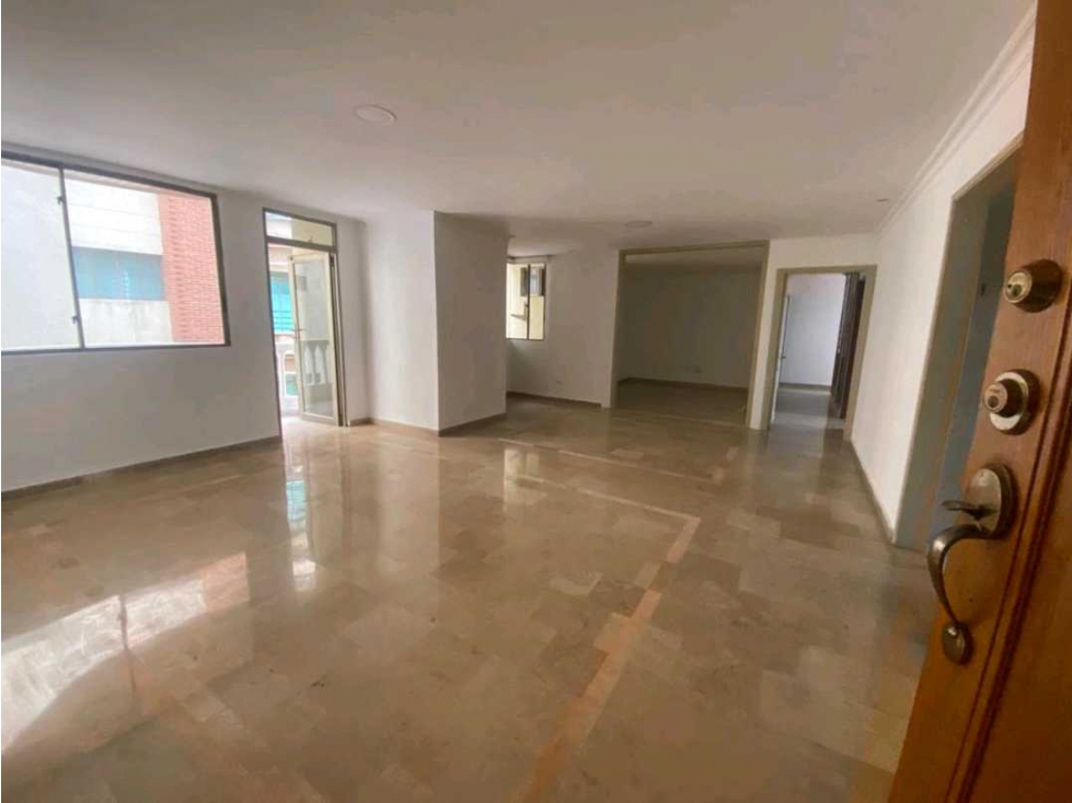 VENTA APARTAMENTO EN ALTO PRADO