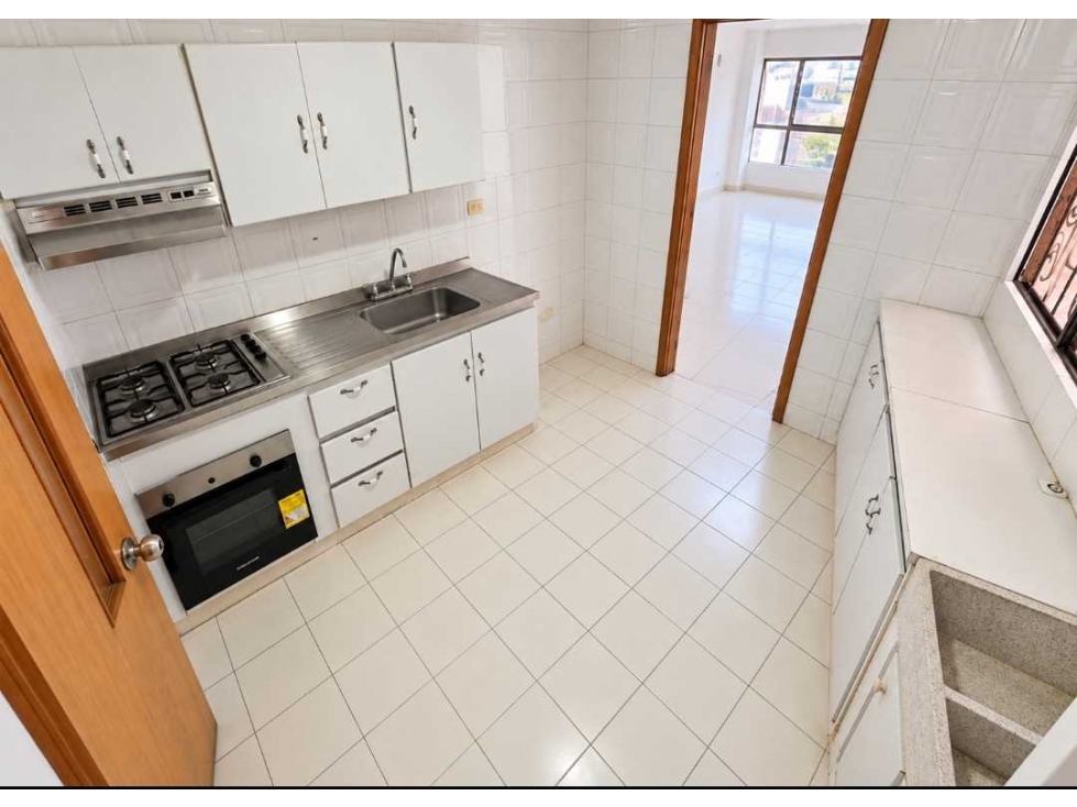 Venta Apartamento en Altos del Limón a una Cuadra del Buenavista — foto 6