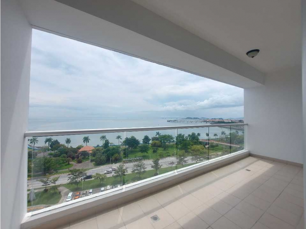 VENTA APARTAMENTO EN AVENIDA BALBOA PH RIVAGE TOWER — foto 2
