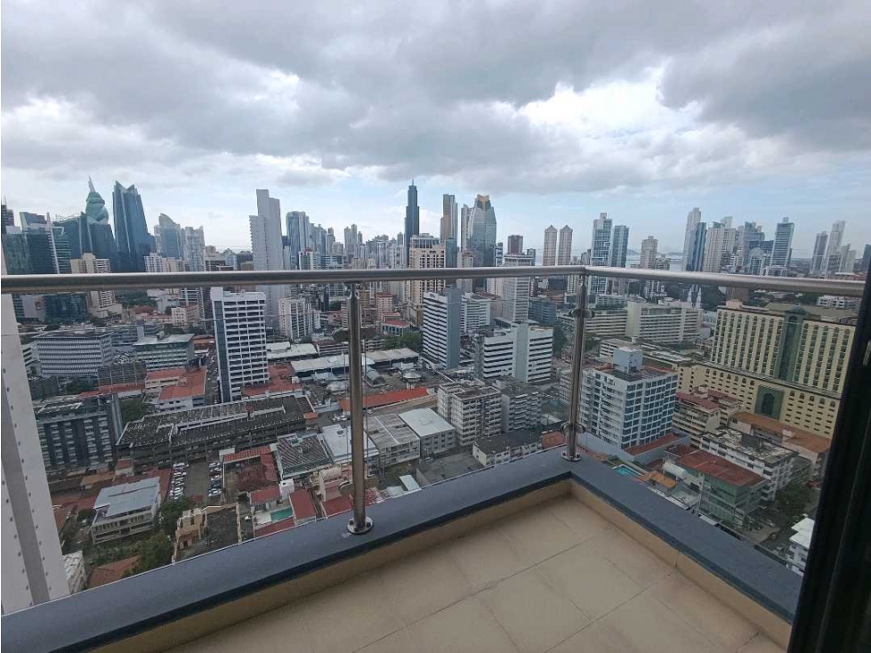 VENTA PH CRANC TOWER EL CANGREJO BELLA VISTA LT — foto 2