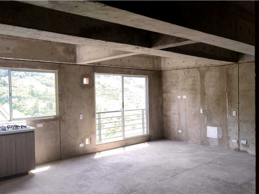 APARTAMENTO OBRA GRIS EN BELLO CERCA A PUERTA DEL NORTE