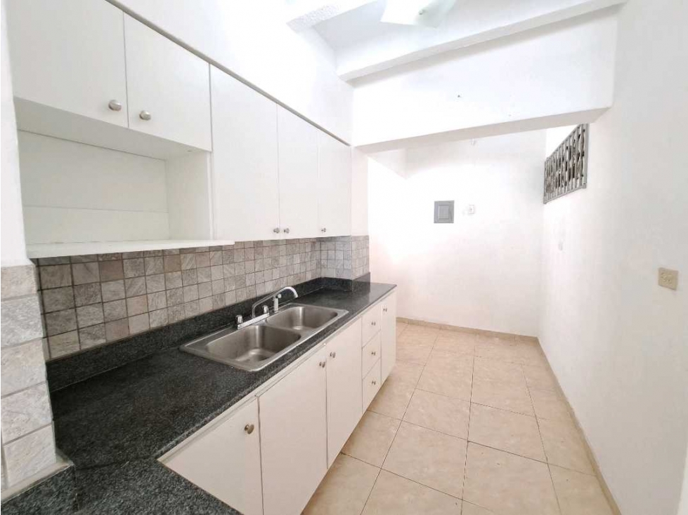 VENTA APARTAMENTO EN CAMPO LINDBERG 3RC — foto 3