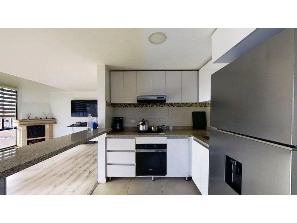 Venta Apartamento en Caobos Salazar, Usaquén, Bogotá · con terraza — foto 5