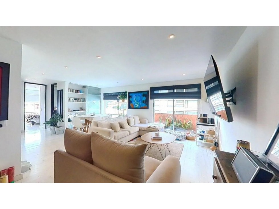 Venta Apartamento en Chicó Norte, Chapinero, Bogotá · Bajó $22M — foto 2