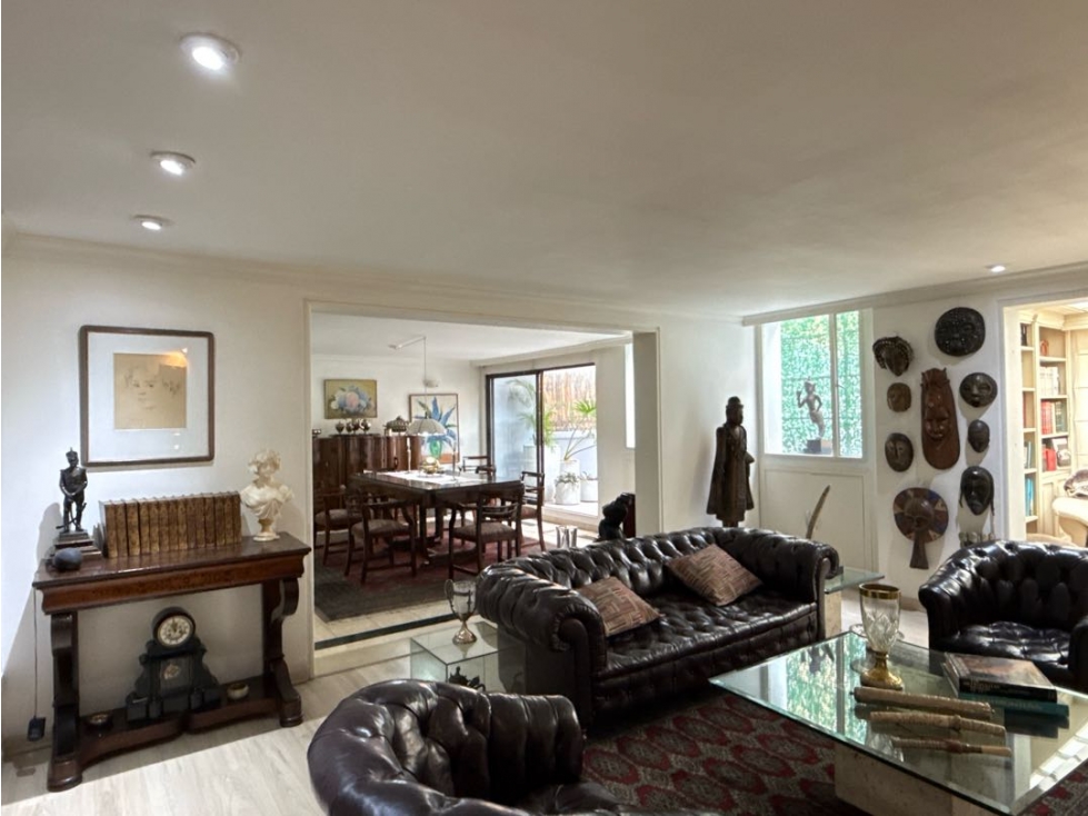 Venta Apartamento en chico con terraza
