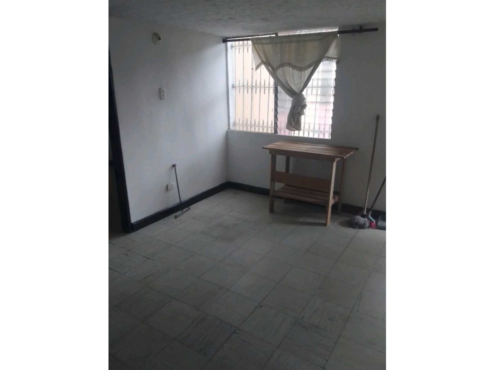 VENTA APARTAMENTO EN CHIMINANGOS 1 EN 4 PISO