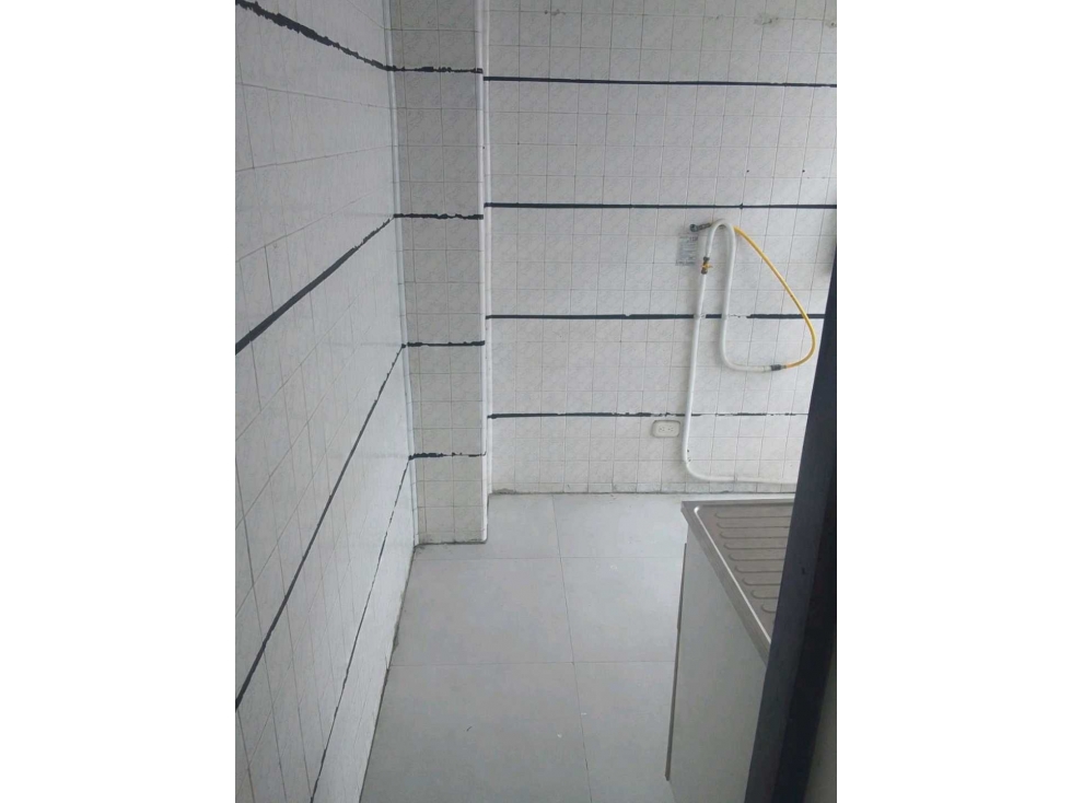 VENTA APARTAMENTO EN CHIMINANGOS 1 EN 4 PISO — foto 4