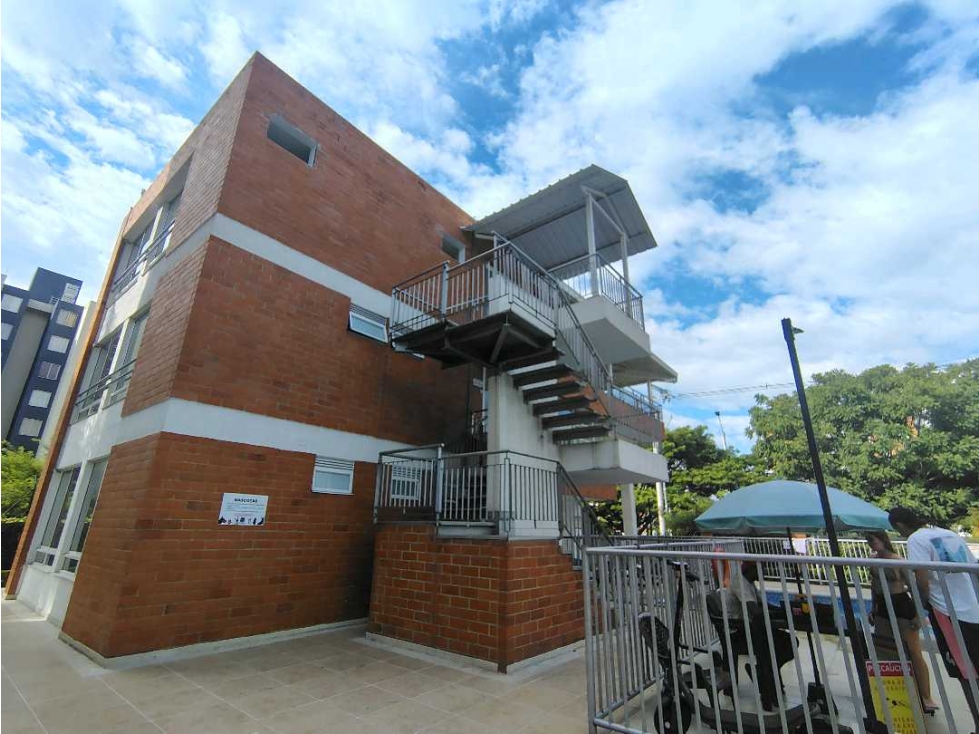 Venta Apartamento en condominio barrio Valle del Lili Cali