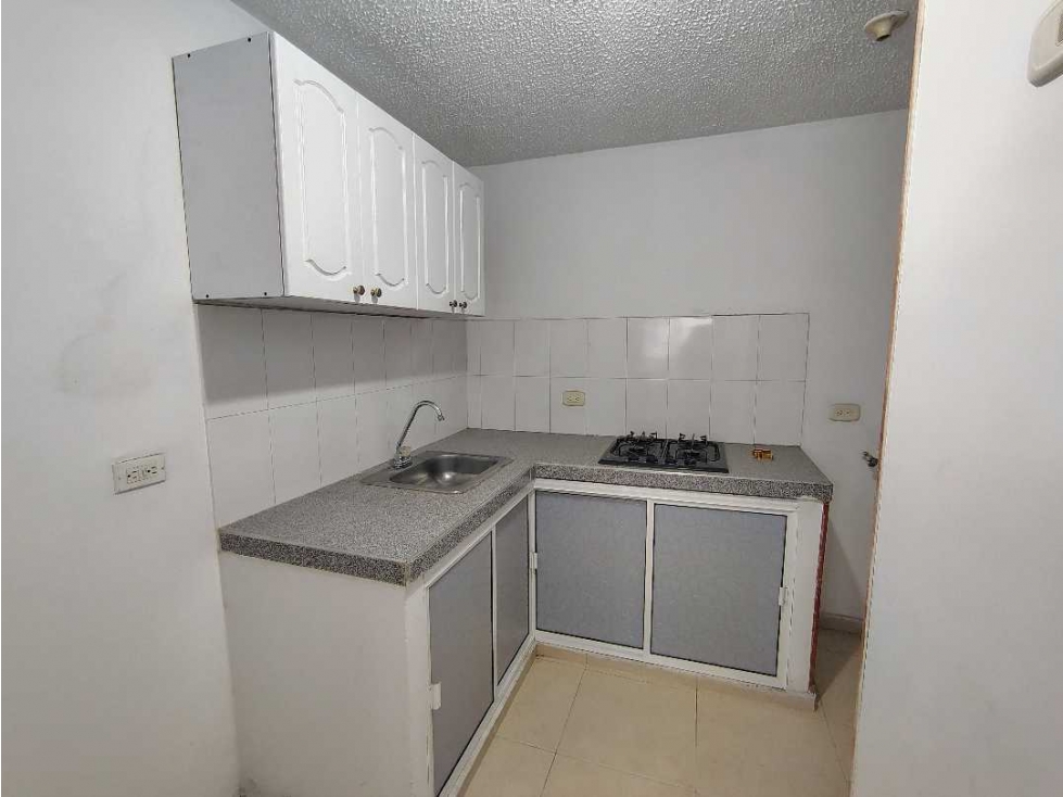 Venta apartamento en conjunto barrio Caney Cali — foto 2