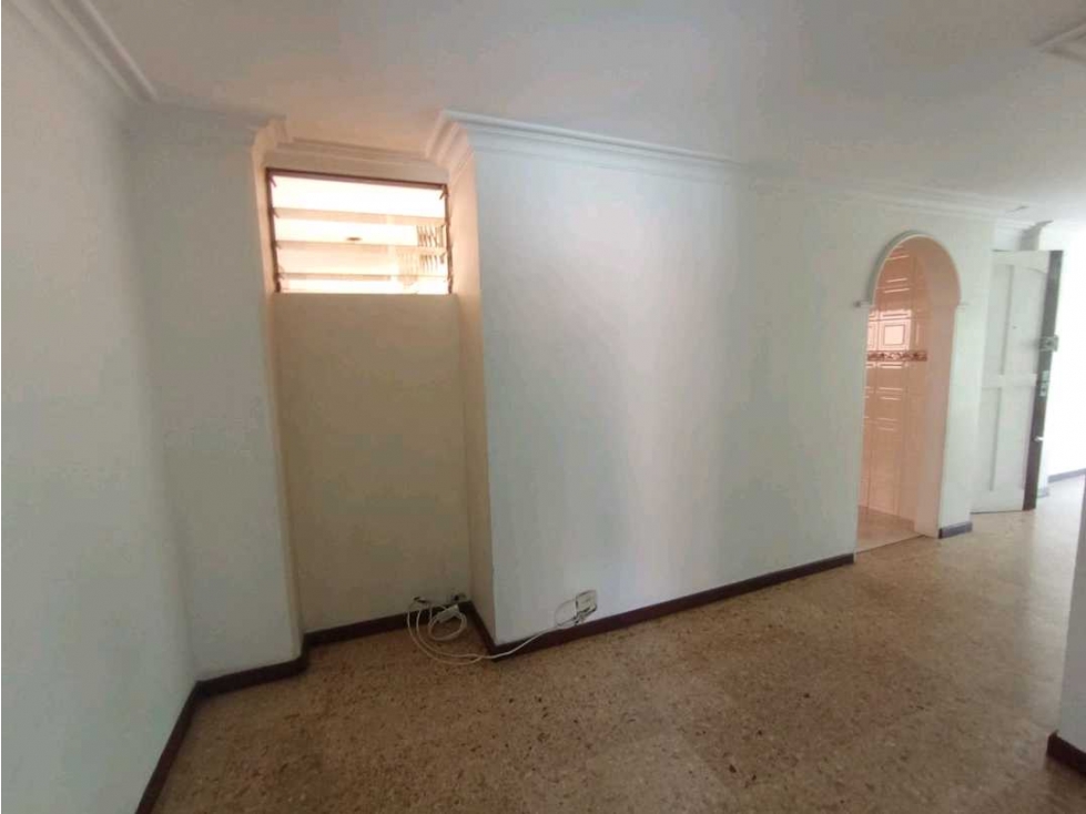 VENTA APARTAMENTO EN CONQUISTADORES. (BJ) MEDELLÍN — foto 5