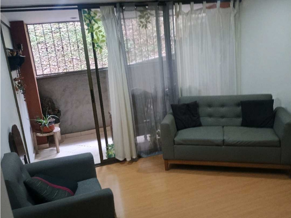 Venta apartamento en conquistadores — foto 2