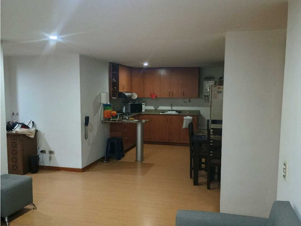 Venta apartamento en conquistadores — foto 3