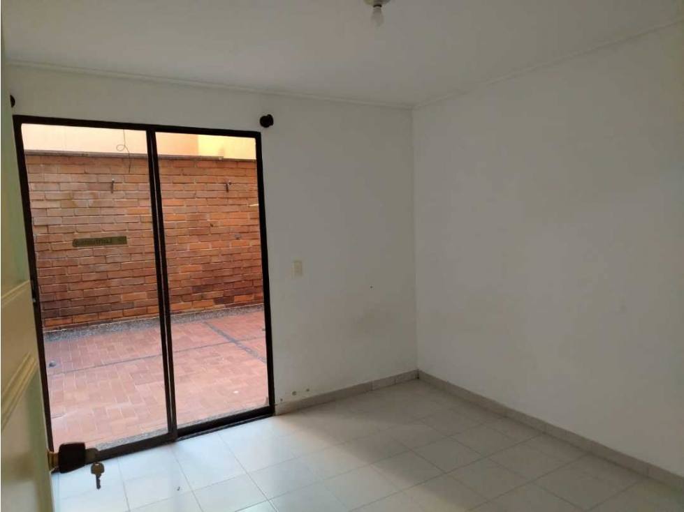 venta apartamento en conquistadores