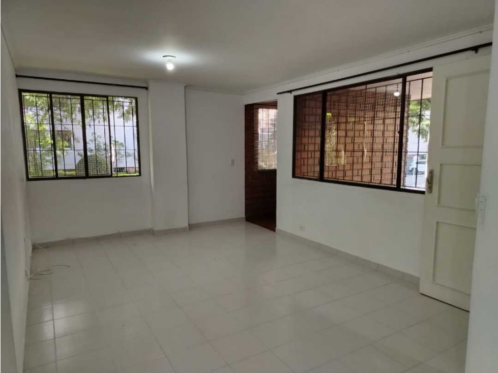 venta apartamento en conquistadores — foto 3
