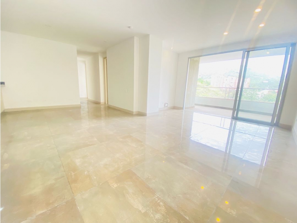 VENTA APARTAMENTO EN CRISTALES CALI VALLE — foto 2