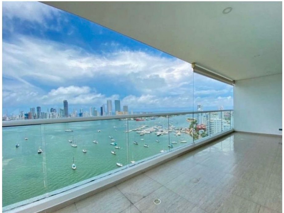 Venta Apartamento en Edificio Aura del Mar en Manga Cartagena