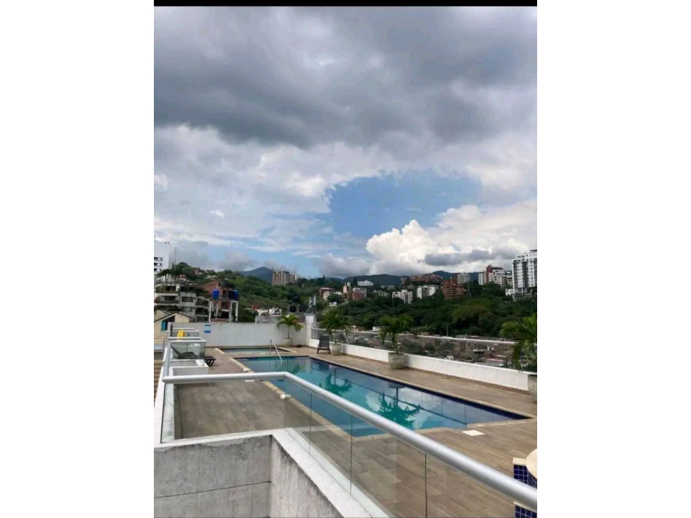 VENTA APARTAMENTO EN MIRAFLORES CALI